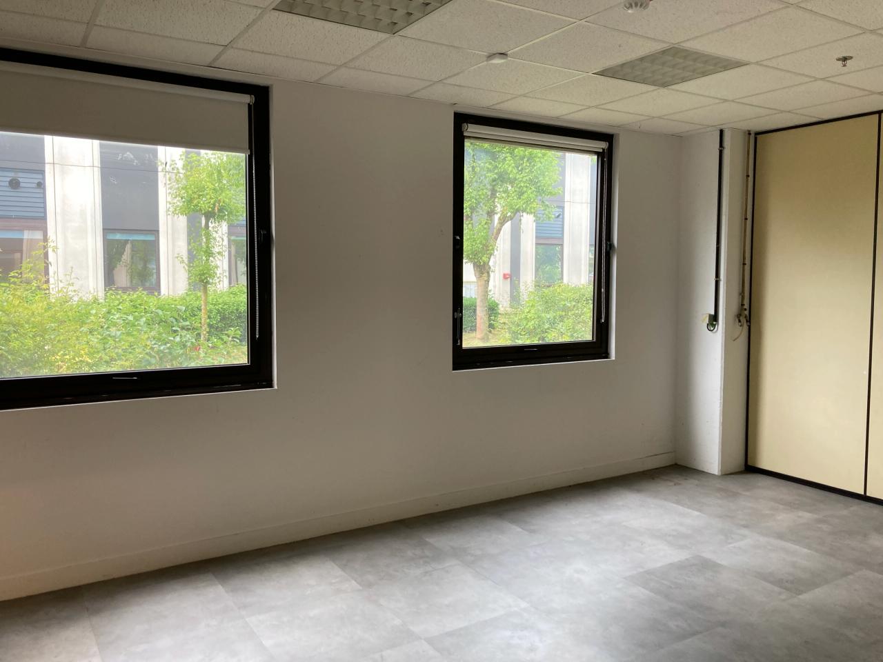 Local d'activité Cergy 1251m² Location local d'activité Cergy Val-d'Oise OLACT2105965 1